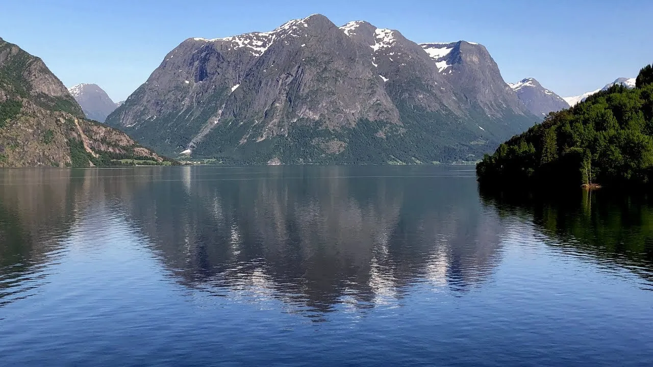 Galdhøpiggen: Norwegens höchster Berg meistern Ihr Guide