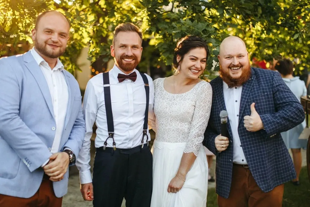 Jakie pytania do DJ na wesele, aby uniknąć rozczarowania?