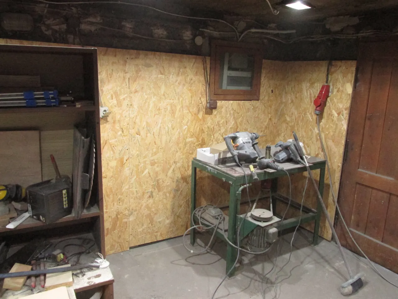 Jak zamontować płyty OSB na ścianie - Kompletny poradnik DIY
