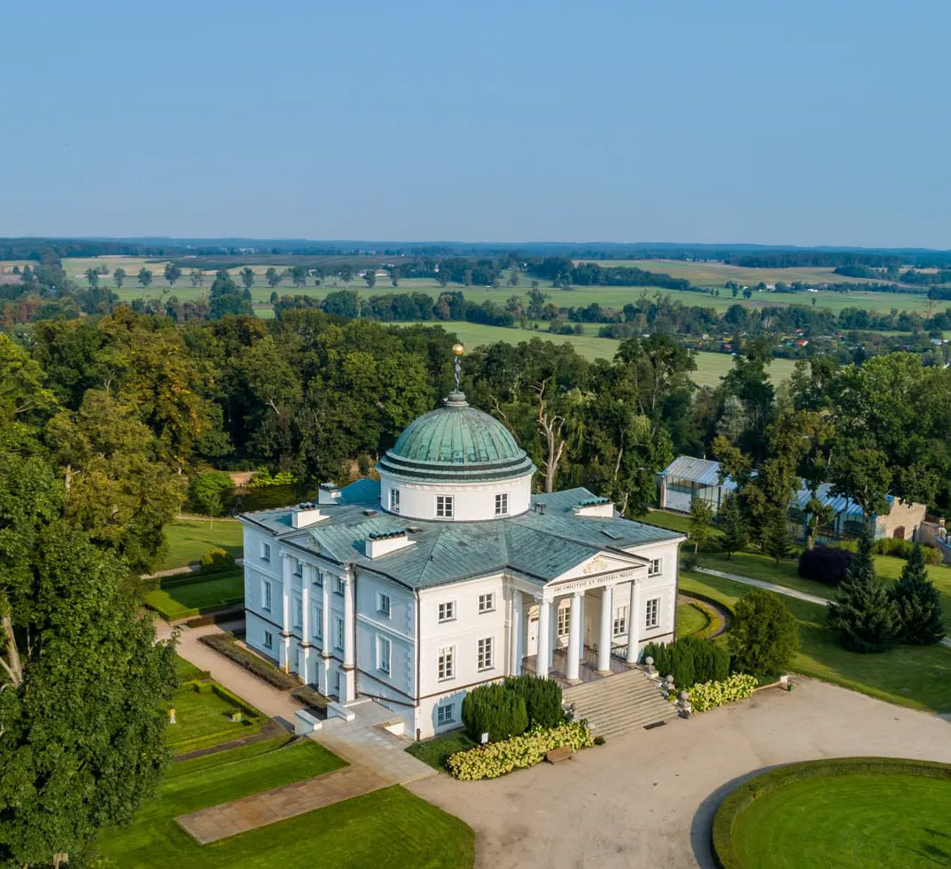 Lubostroń atrakcje: niezwykłe miejsca i wydarzenia, które musisz zobaczyć