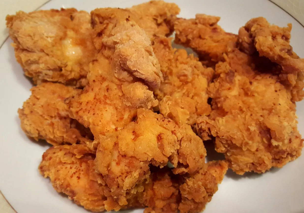 Jak z KFC stripsy - łatwy przepis na chrupiące kurczakowe paski