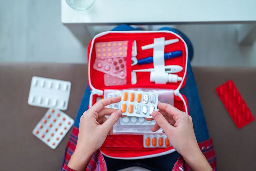 Czy można przewozić leki w bagażu podręcznym? Oto, co musisz wiedzieć