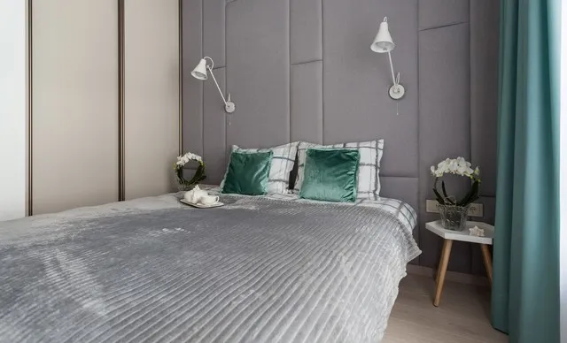 Jak urządzić wąskie sypialnie: sprytne triki na optymalizację przestrzeni