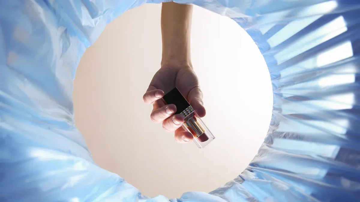 Gdzie wyrzucać niezużyte kosmetyki? Uniknij błędów w utylizacji