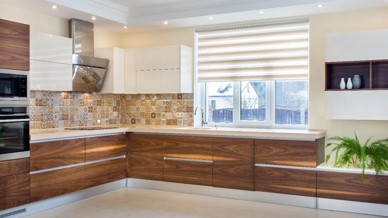 Jakie rolety do kuchni wybrać, by uniknąć problemów z wilgocią? Jakie rolety do kuchni wybrać, by uniknąć problemów z wilgocią?