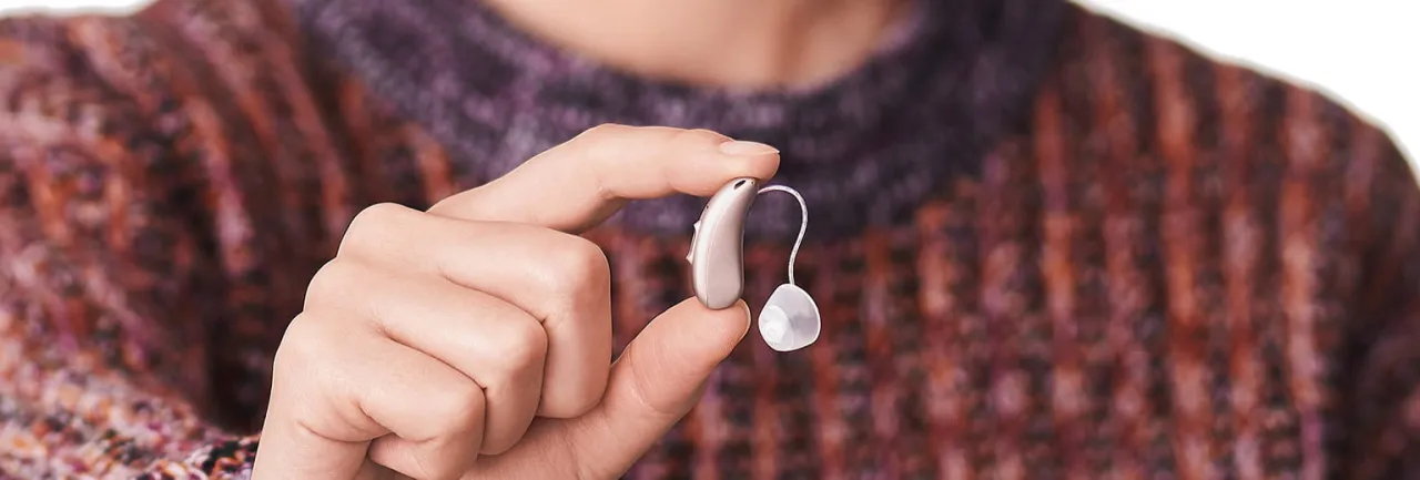 Jak często wymienić filtr w aparacie słuchowym, aby uniknąć problemów?