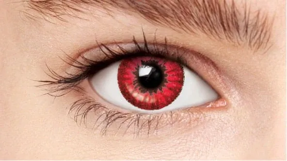 Czerwone soczewki: Gdzie kupić bezpiecznie i jak nosić?