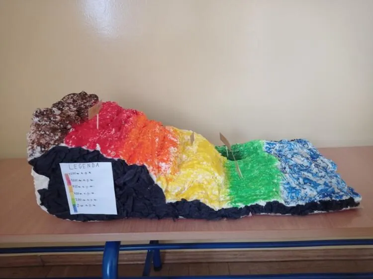 Jak zrobić model ukształtowania terenu - proste metody i techniki komputerowe