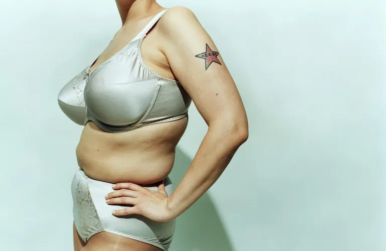 Tatuaże gwiazdki męskie znaczenie - odkryj ich symbolikę i styl