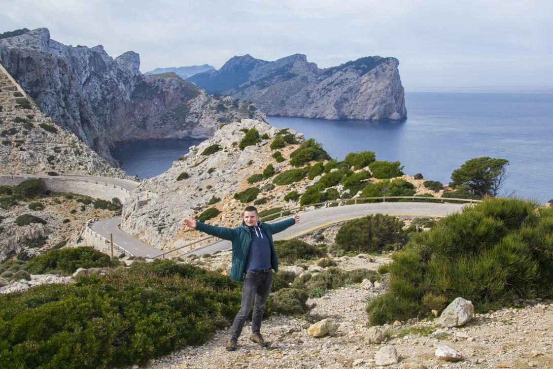 Czy na Majorkę trzeba mieć paszport? Oto, co musisz wiedzieć