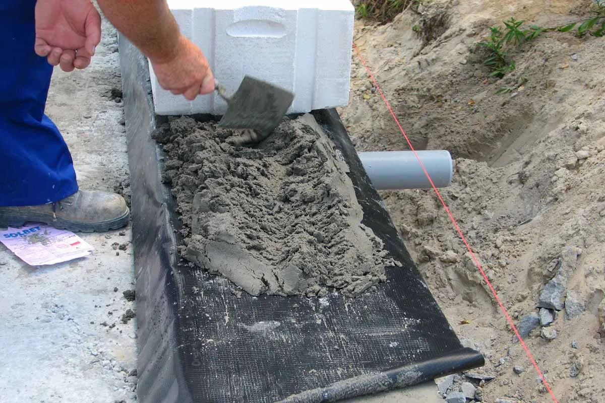 Wszystko co musisz wiedzieć o zastosowaniu zaprawy tynkarskiej w praktyce