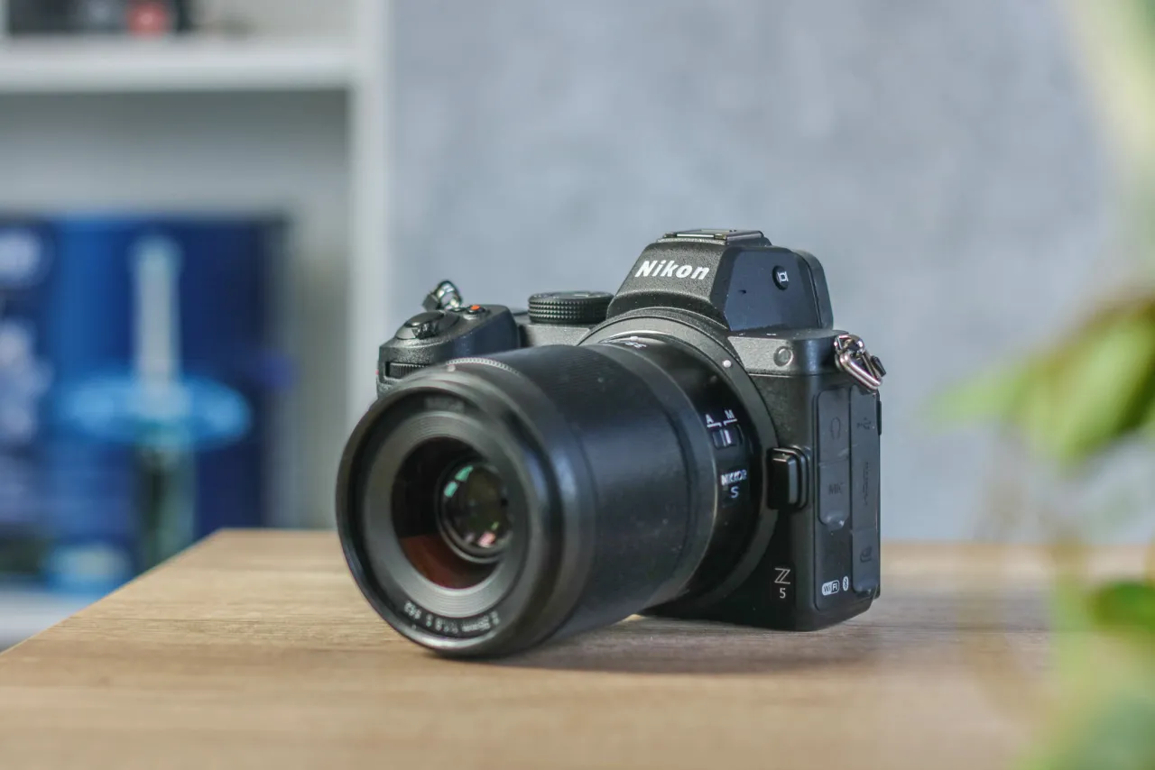 Jaki aparat dla amatora wybrać, by uniknąć błędów i zacząć fotografować jak profesjonalista