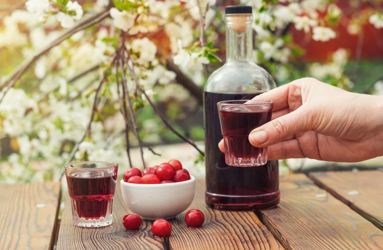 Nalewka z czereśni - przepis, jak zrobić, domowej roboty