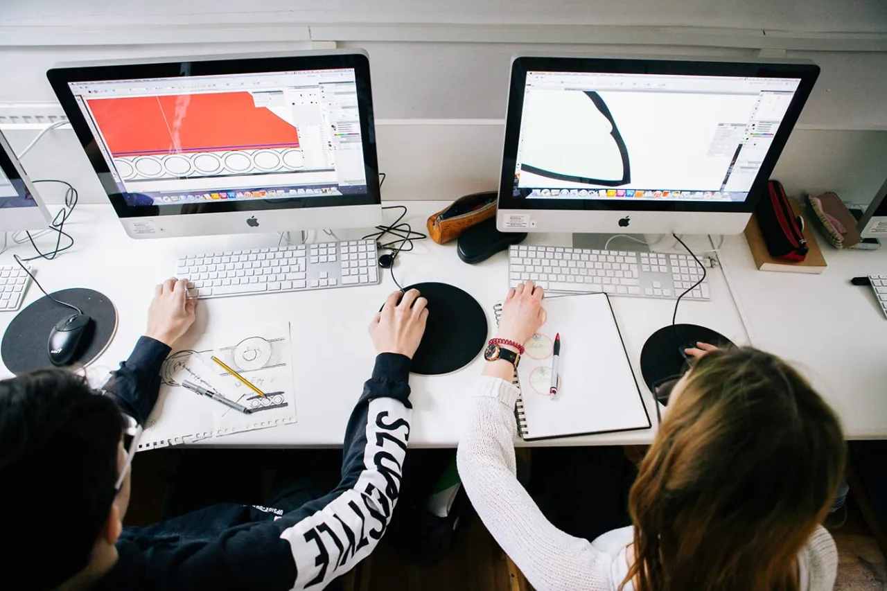 Zajęcia z grafiki komputerowej dla dzieci w Warszawie - rozwijaj talent