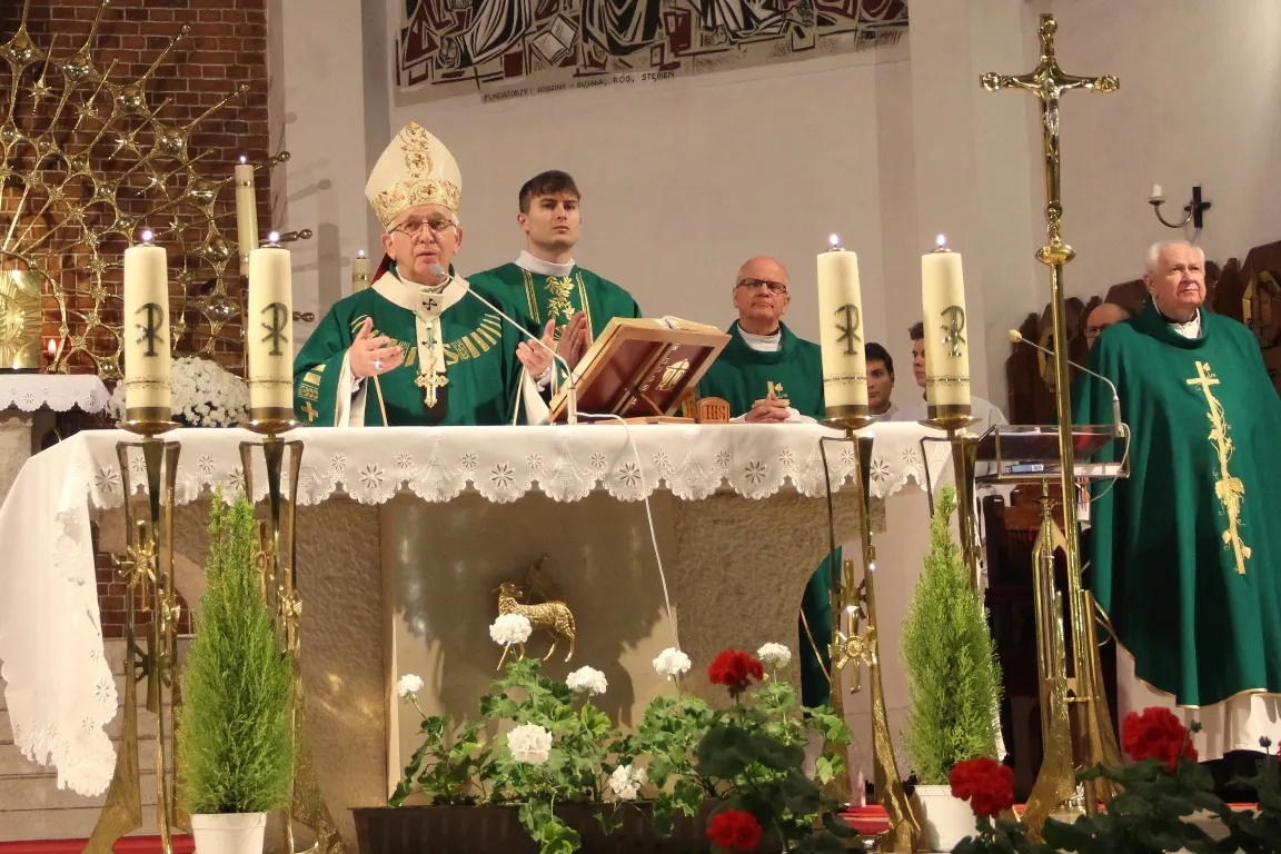 Parafia św. kazimierza w Radomiu - historia i współczesność bazyliki 