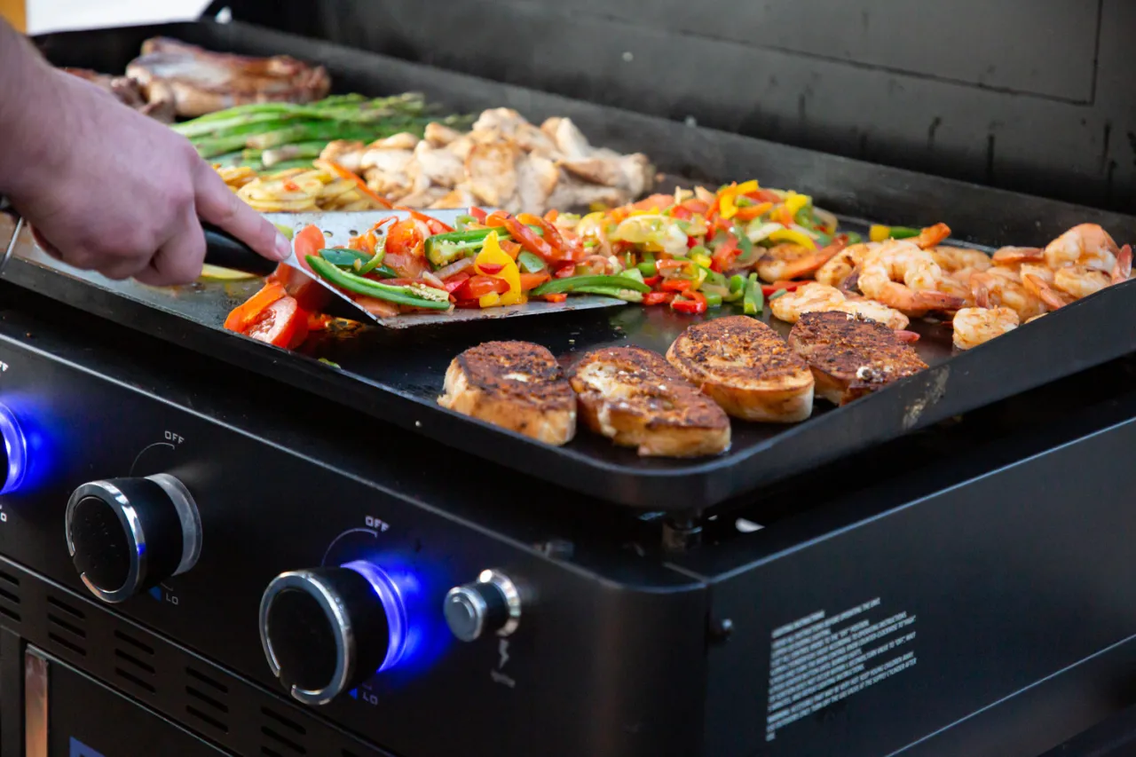 Plancha grill – jak wybrać najlepszy model i uniknąć błędów