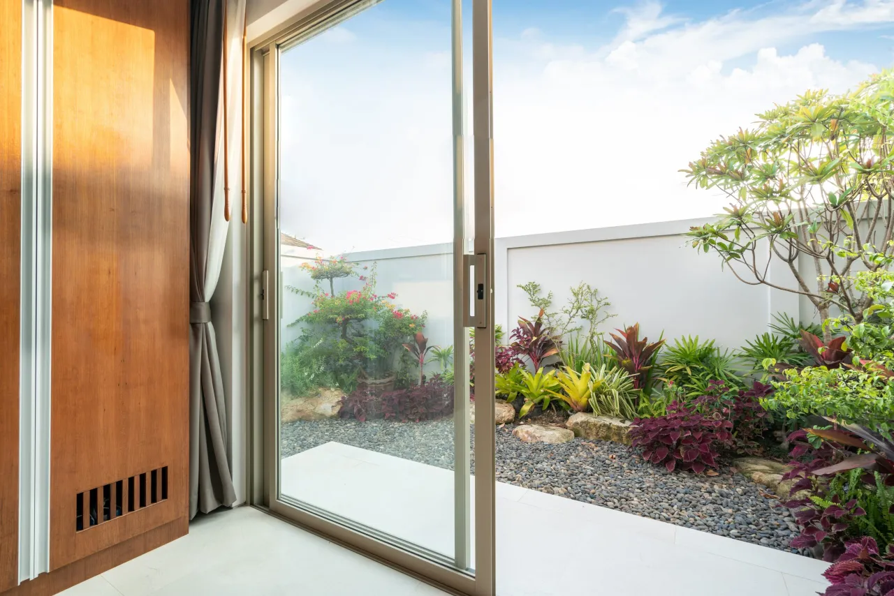 Drzwi PSK: Czy to kompromis dla Twojego tarasu? Przewodnik