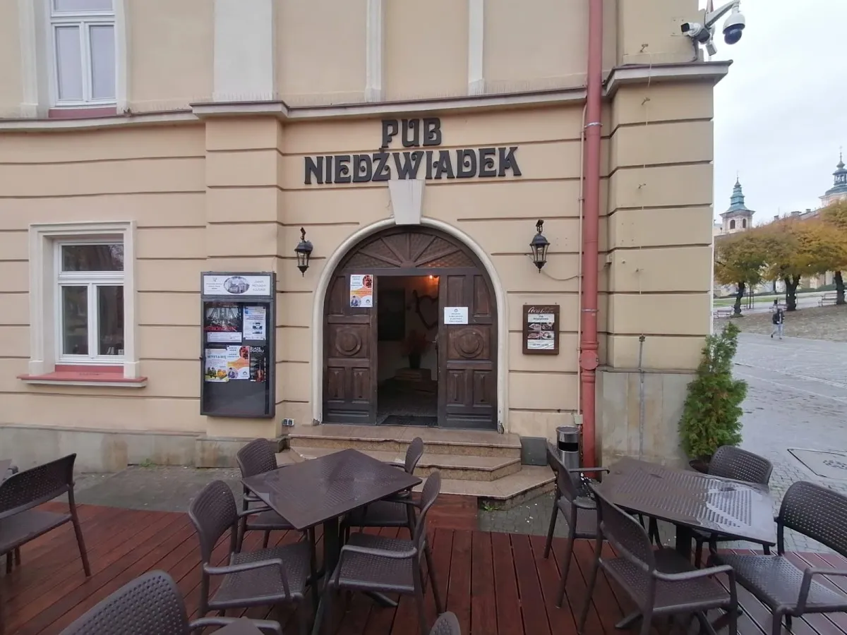 Gdzie zjeść w Przemyślu? Odkryj najlepsze restauracje i smaki