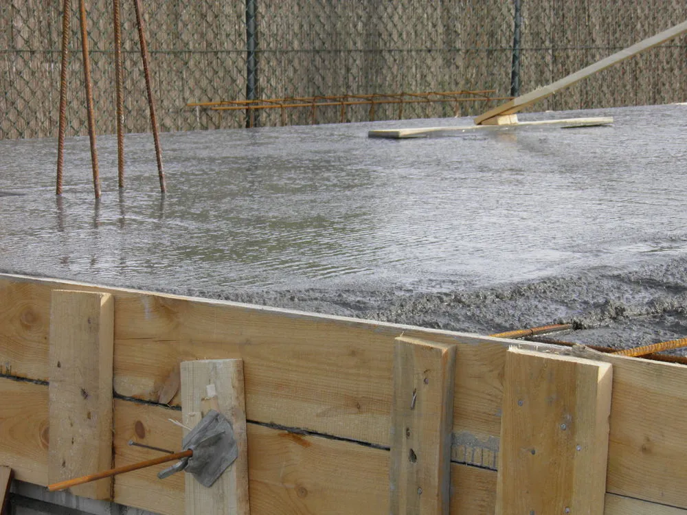 Jak długo trwa pielęgnacja betonu? Sprawdź kluczowe informacje