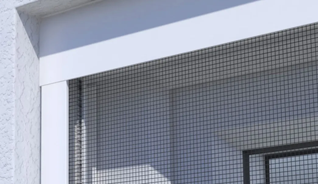 Jak dobrze założyć moskitierę na okno - uniknij najczęstszych błędów