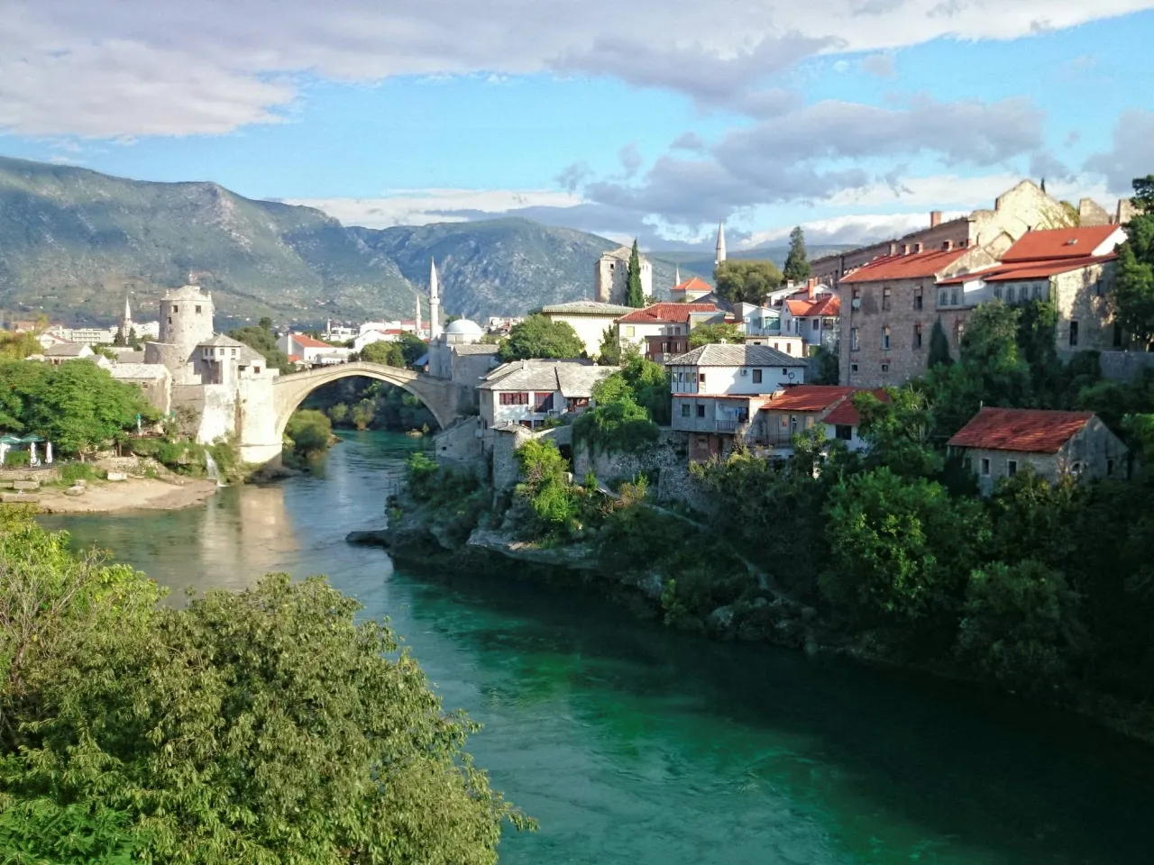 Bośnia czy potrzebny paszport? Ważne informacje o dokumentach podróży