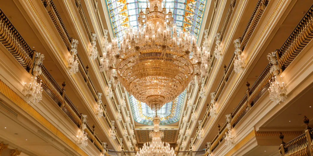 Ile kosztuje najdroższy hotel na świecie? Zaskakujące ceny i luksusowe oferty