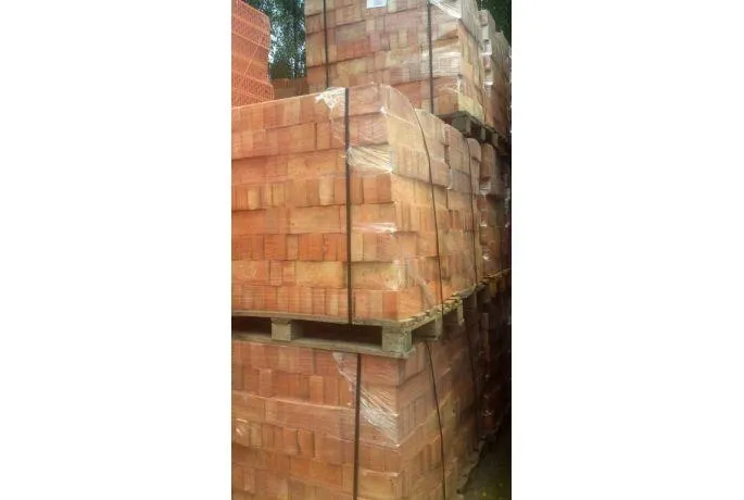 Ile sztuk cegieł na palecie? Zaskakujące różnice w ilości