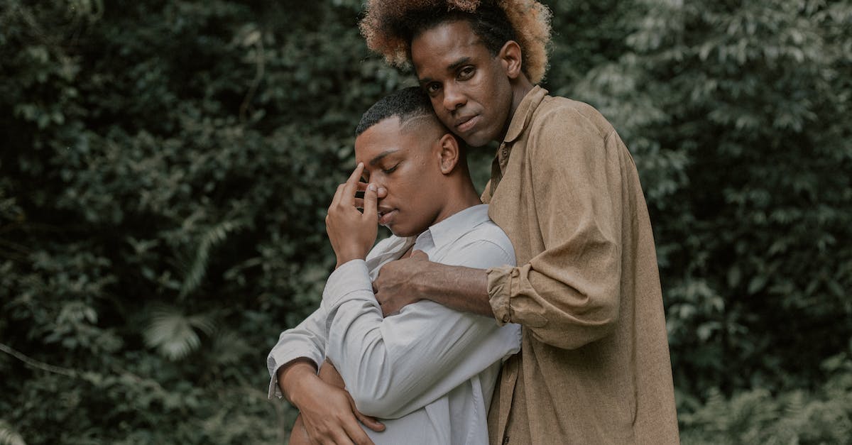 Anonse gejów - Poznaj panów szukających przygód