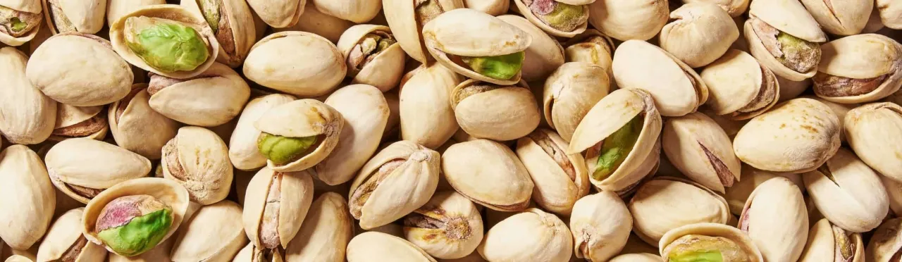 Ile kalorii mają pistacje? Sprawdź, dlaczego warto je jeść