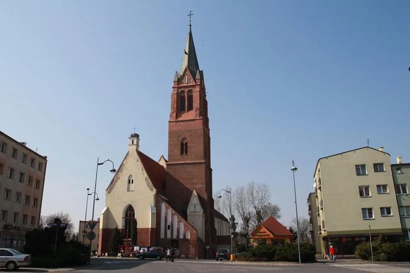 Sanktuarium Oława: Historia, msze i tajemnice lokalnej społeczności