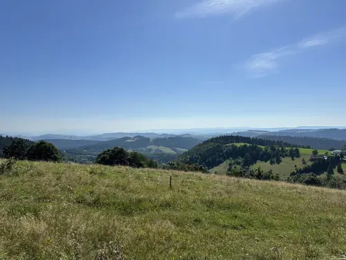 Sokolec atrakcje – niezapomniane miejsca, które musisz zobaczyć