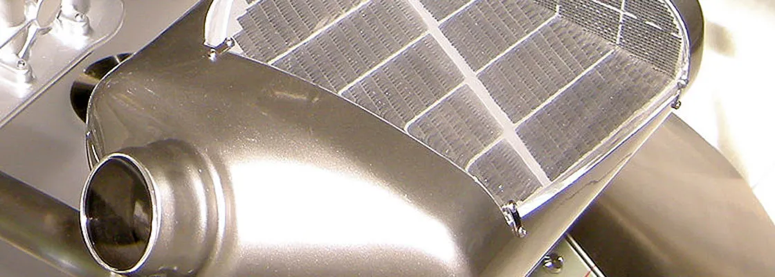 Zatkany DPF objawy: Jak rozpoznać problemy i uniknąć kosztów naprawy