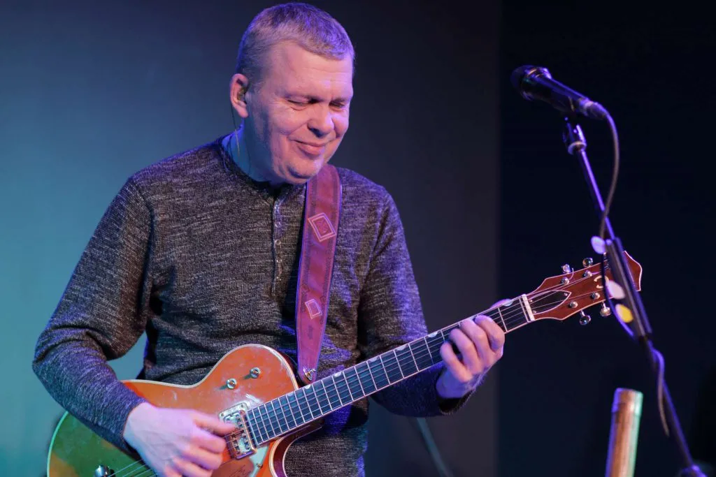 Kto śpiewa Jak dobrze wstać skoro świt i dlaczego warto to znać