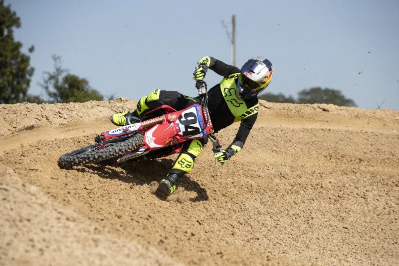 Jakie buty enduro wybrać, aby uniknąć niekomfortowej jazdy?