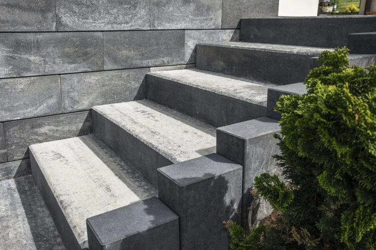 Jak zaszalować schody tarasowe, aby uniknąć najczęstszych błędów