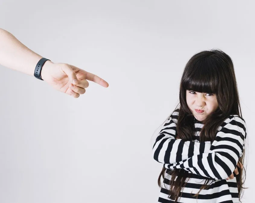 Płacz dziecka w tekstach kultury: symbolika cierpienia i tożsamości