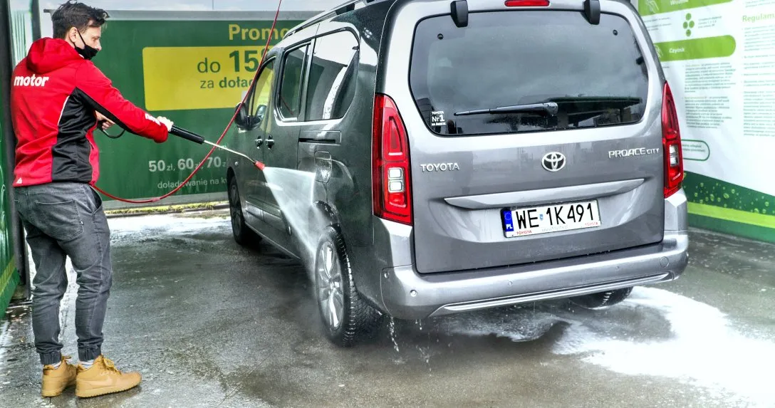 Jak obsługiwać myjnię bezdotykową, aby uniknąć typowych błędów Jak obsługiwać myjnię bezdotykową, aby uniknąć typowych błędów