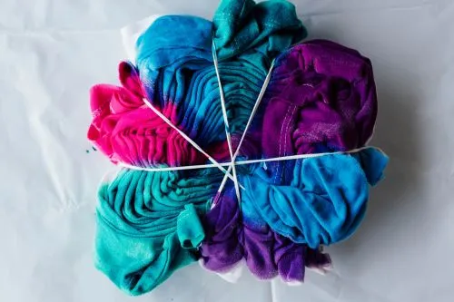 Co zrobić z zafarbowanymi ubraniami? Skuteczne metody ratunkowe