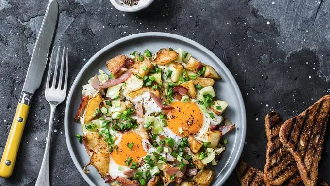 Pomysły na obiad z jajek, które zaskoczą Twoje podniebienie Pomysły na obiad z jajek, które zaskoczą Twoje podniebienie