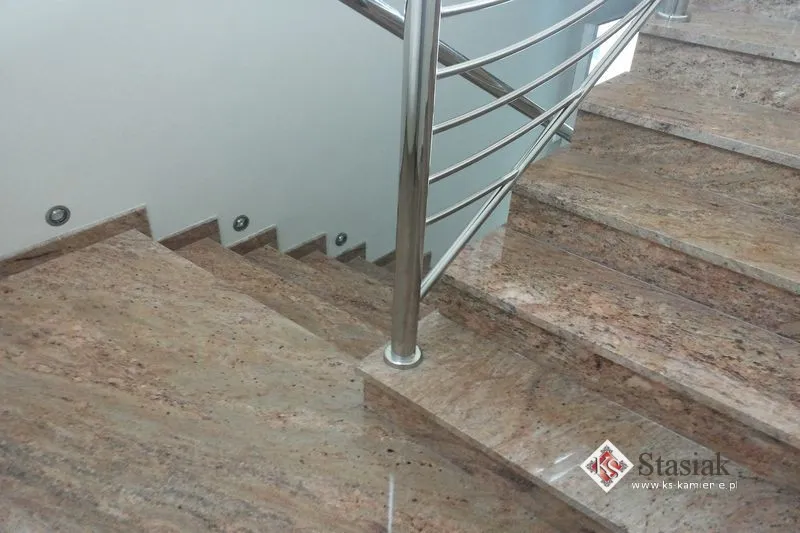 Schody granitowe łódzkie - trwałe i eleganckie rozwiązanie do domu