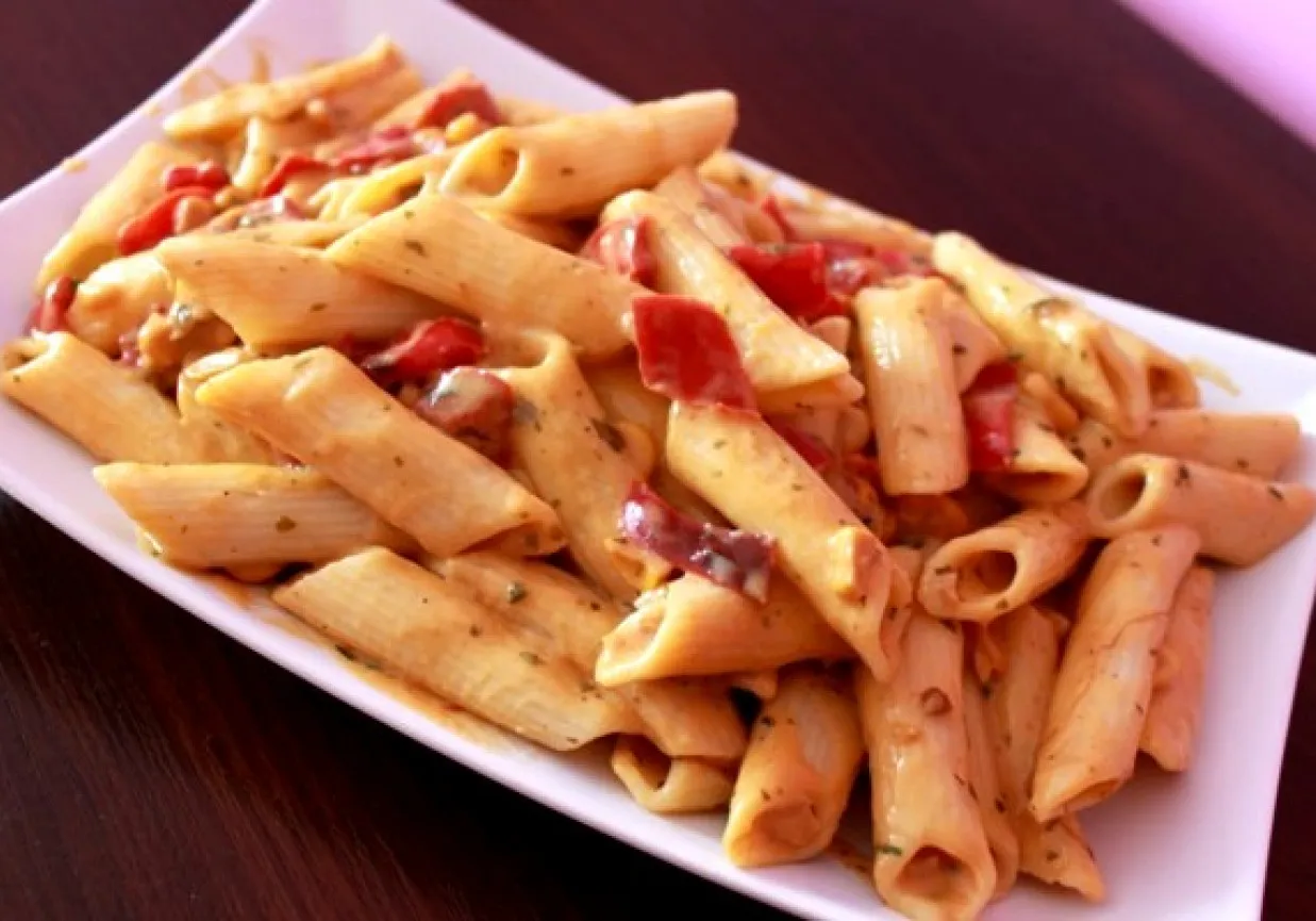 Penne carbonara przepis: Idealne włoskie danie w 20 minut