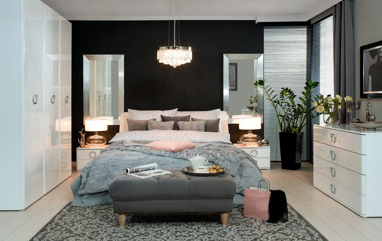 Jak ułożyć poduszki w sypialni, by stworzyć przytulną przestrzeń