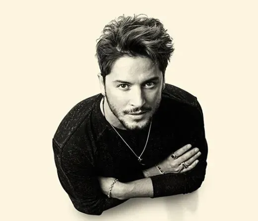 Dónde nació Manuel Carrasco y cómo su origen influyó en su música