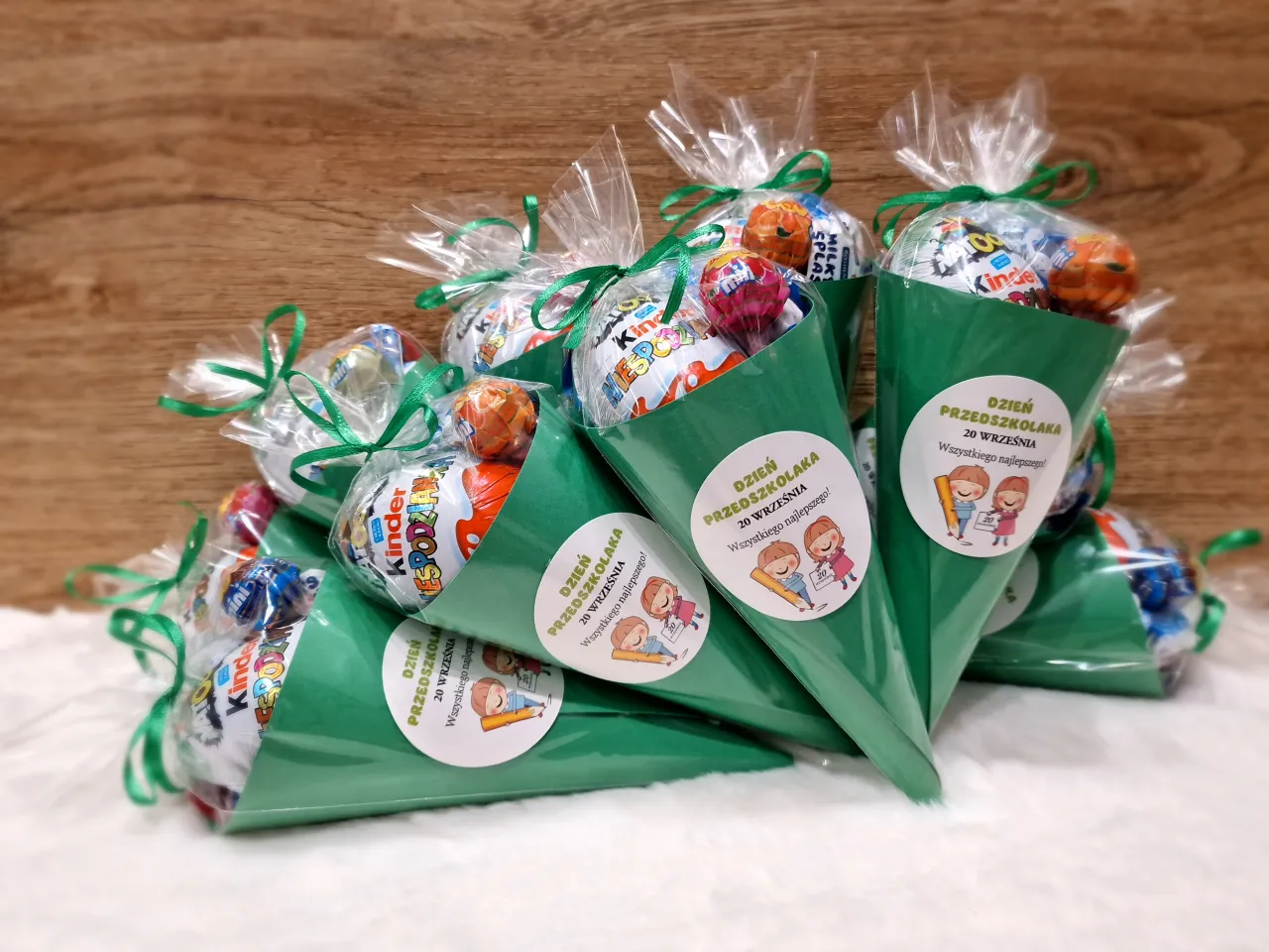 Najlepsze pomysły na prezent na dzień przedszkolaka, które zachwycą dzieci