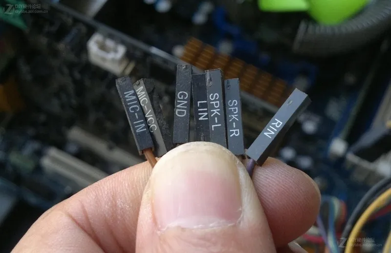 Jak podłączyć front panel - uniknij najczęstszych błędów i problemów