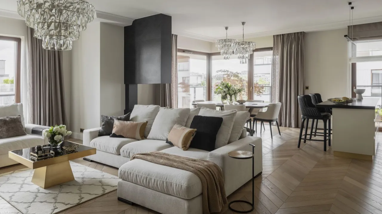 Z czego podłoga w salonie? Oto najlepsze materiały i ich zalety