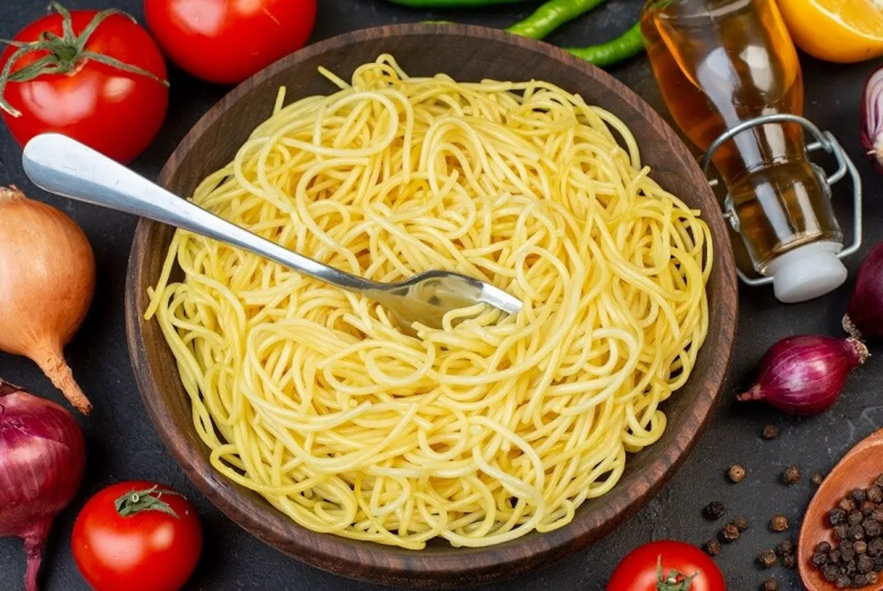 Ile gotować makaron na spaghetti, aby uzyskać idealne al dente?