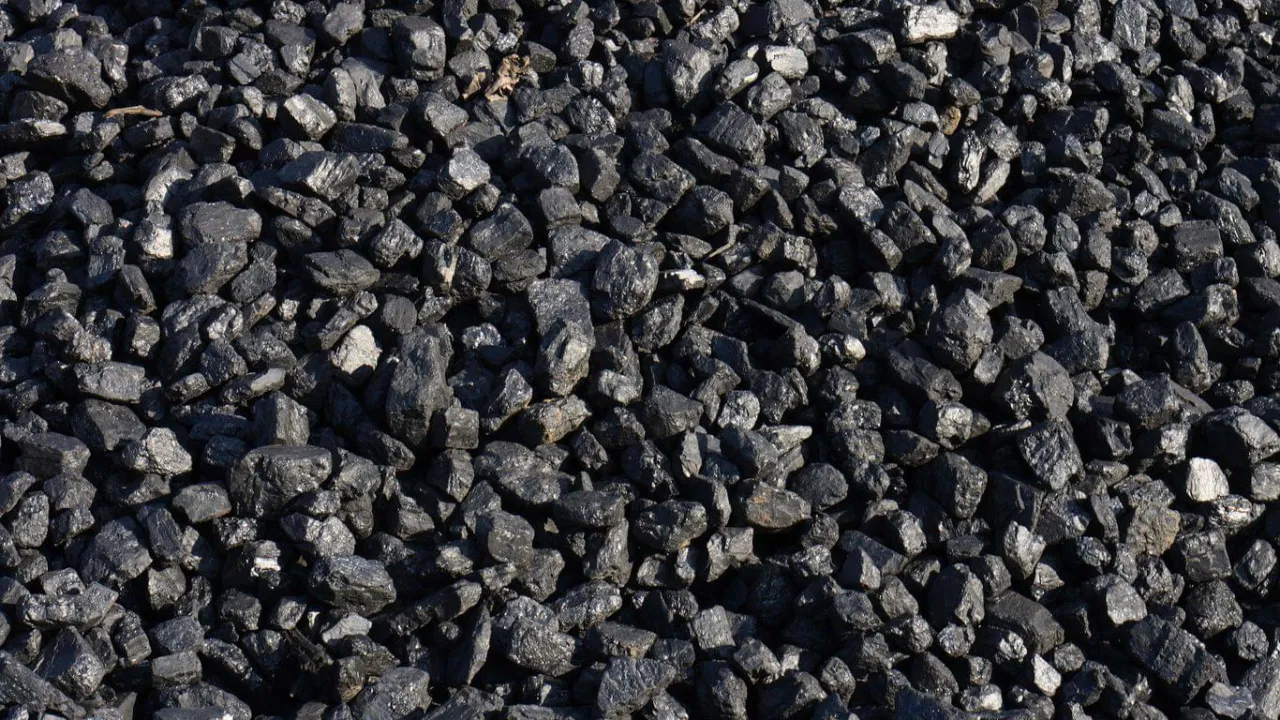 Gdzie można kupić tani ekogroszek i zaoszczędzić na ogrzewaniu