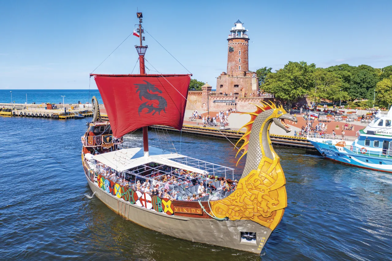Ile kosztuje rejs statkiem w Kołobrzegu? Ceny i atrakcje, które Cię zaskoczą