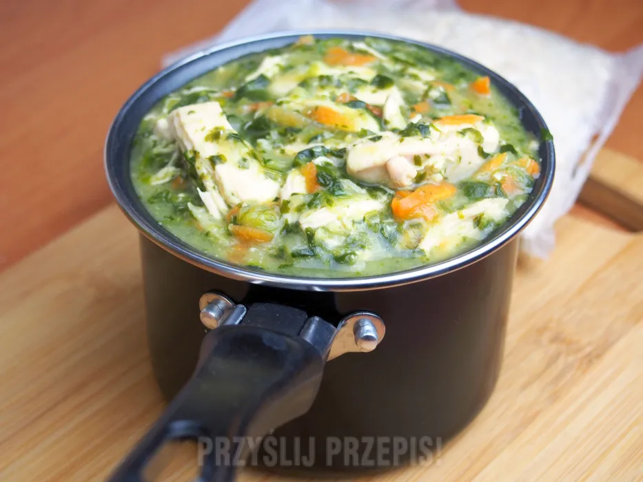 Dietetyczny sos biały bez wysiłku: Lekki przepis dla zdrowej sylwetki